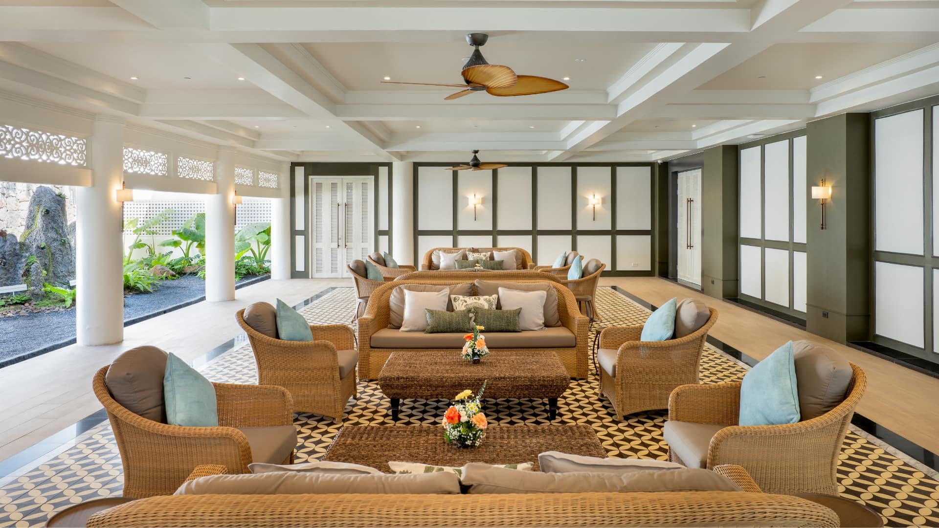 Grand Hall Meeting Room