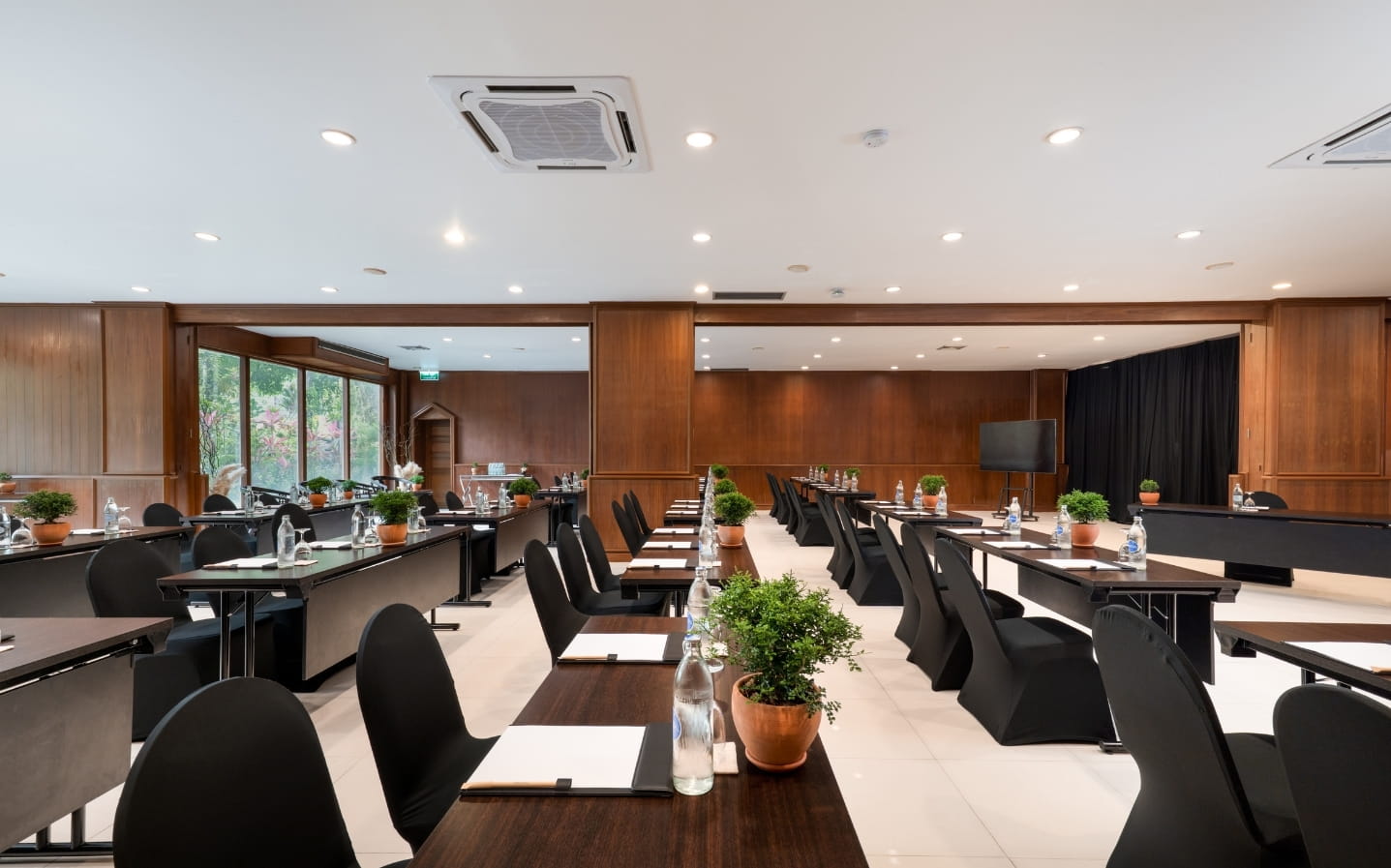 Nakalay Room Classroom Setup